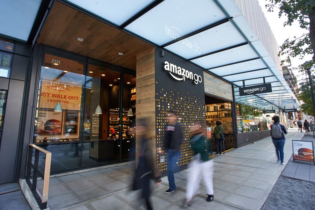 Amazon Opens First Go Grocery Store